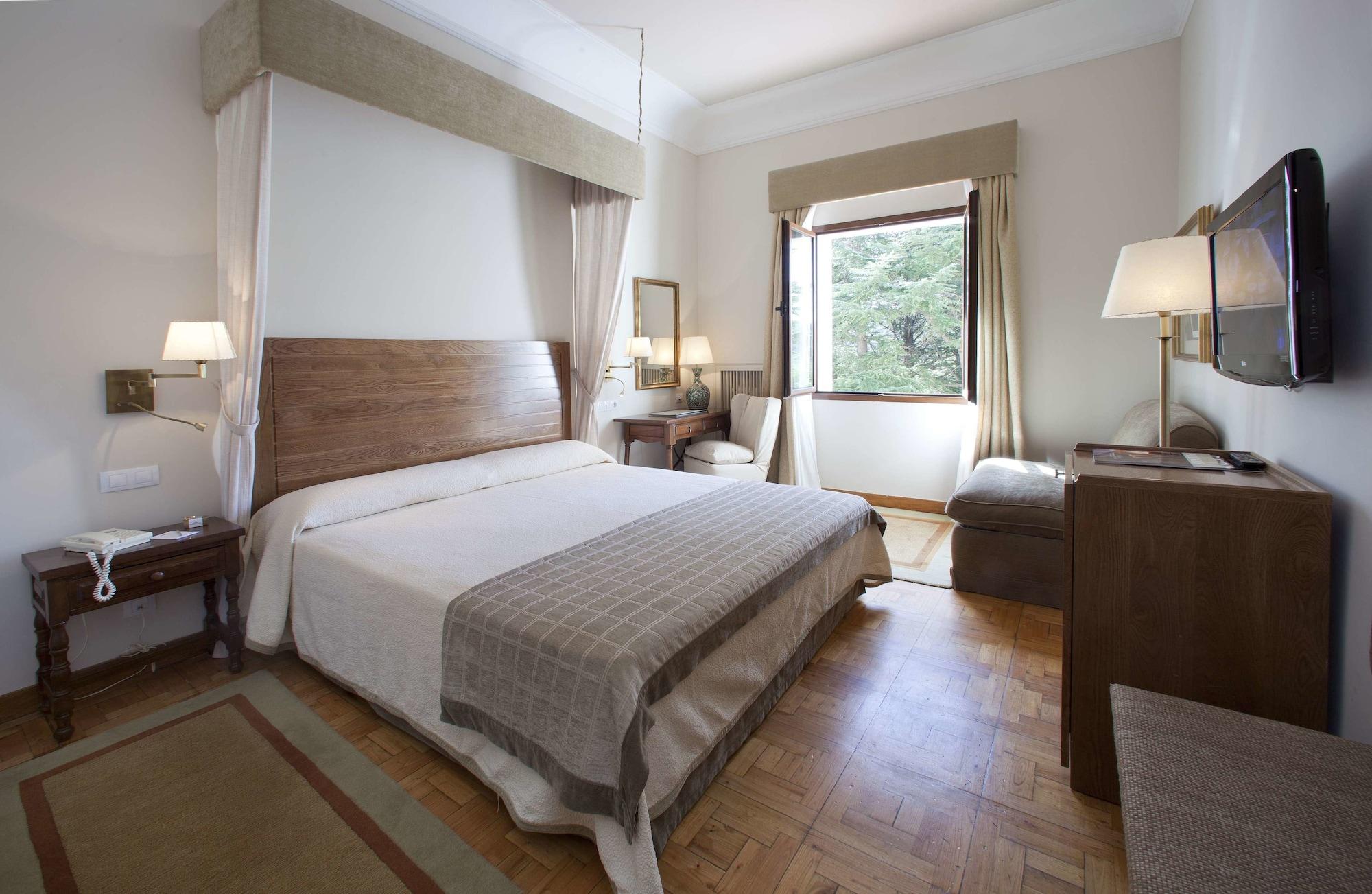 Parador De Teruel Esterno foto