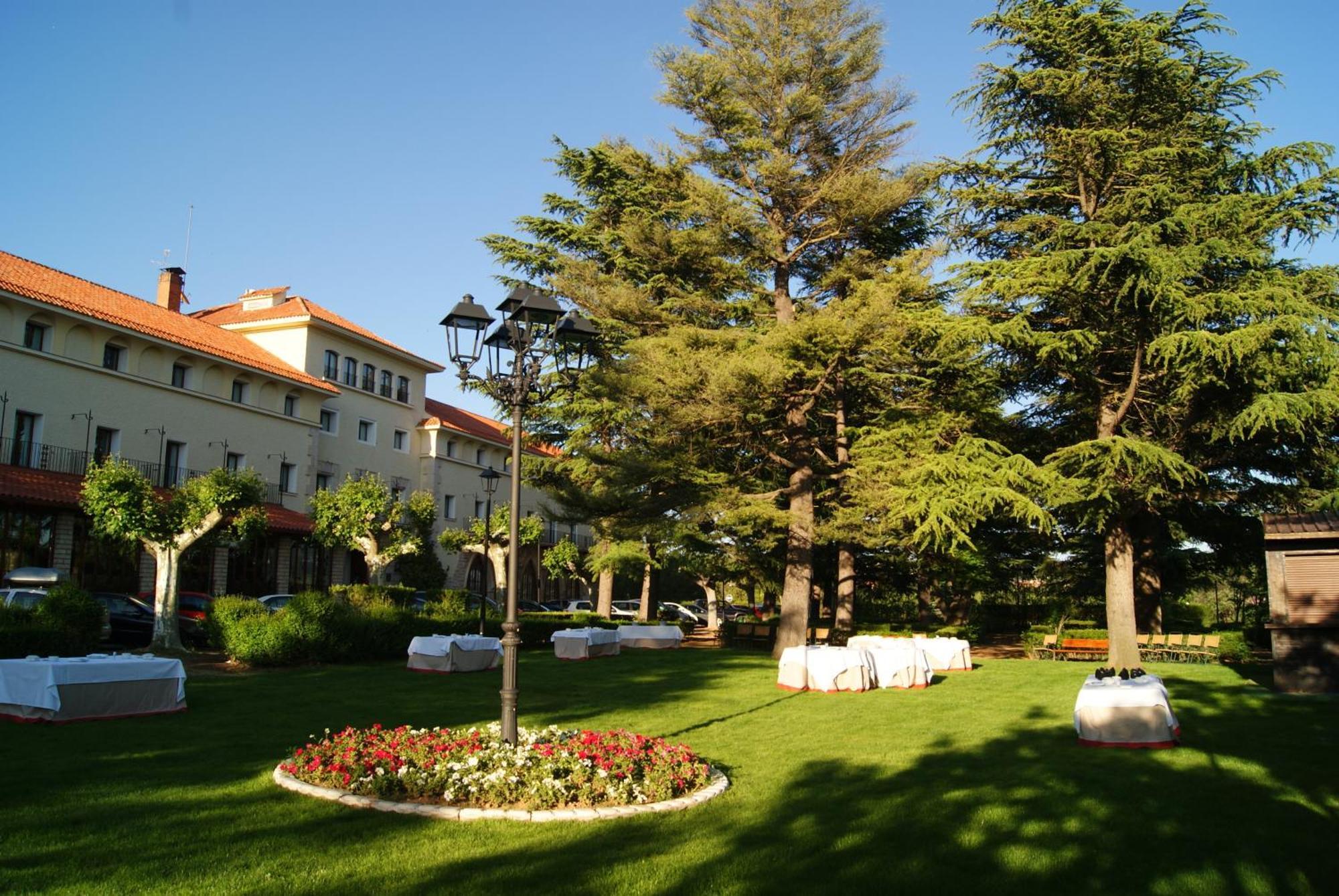 Parador De Teruel Esterno foto