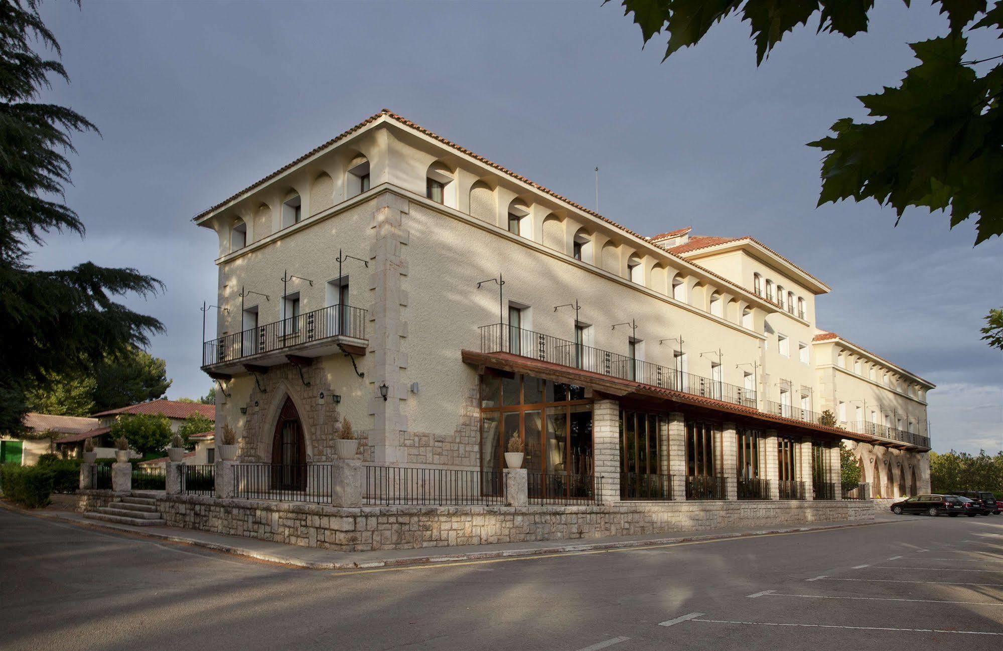 Parador De Teruel Esterno foto